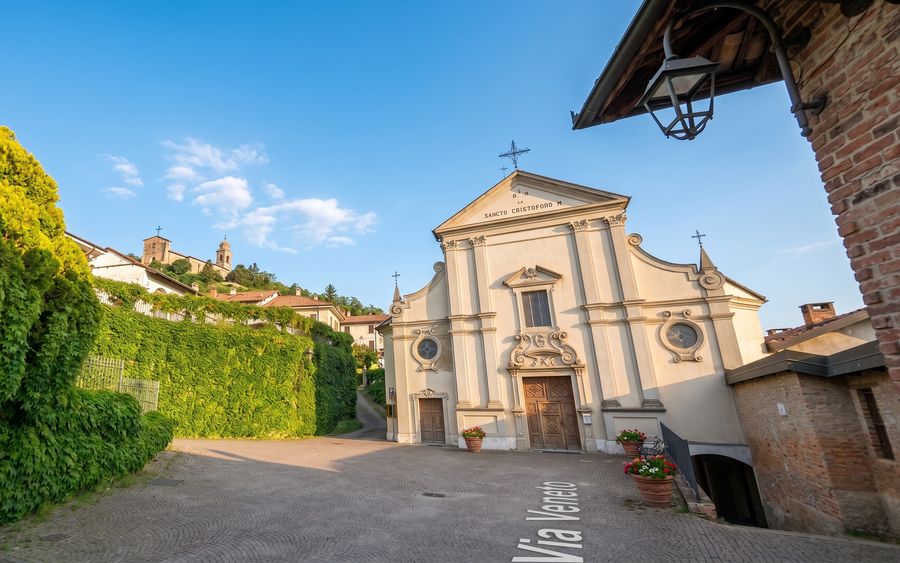 Corsione, in the Monferrato hills near Bric del Vento