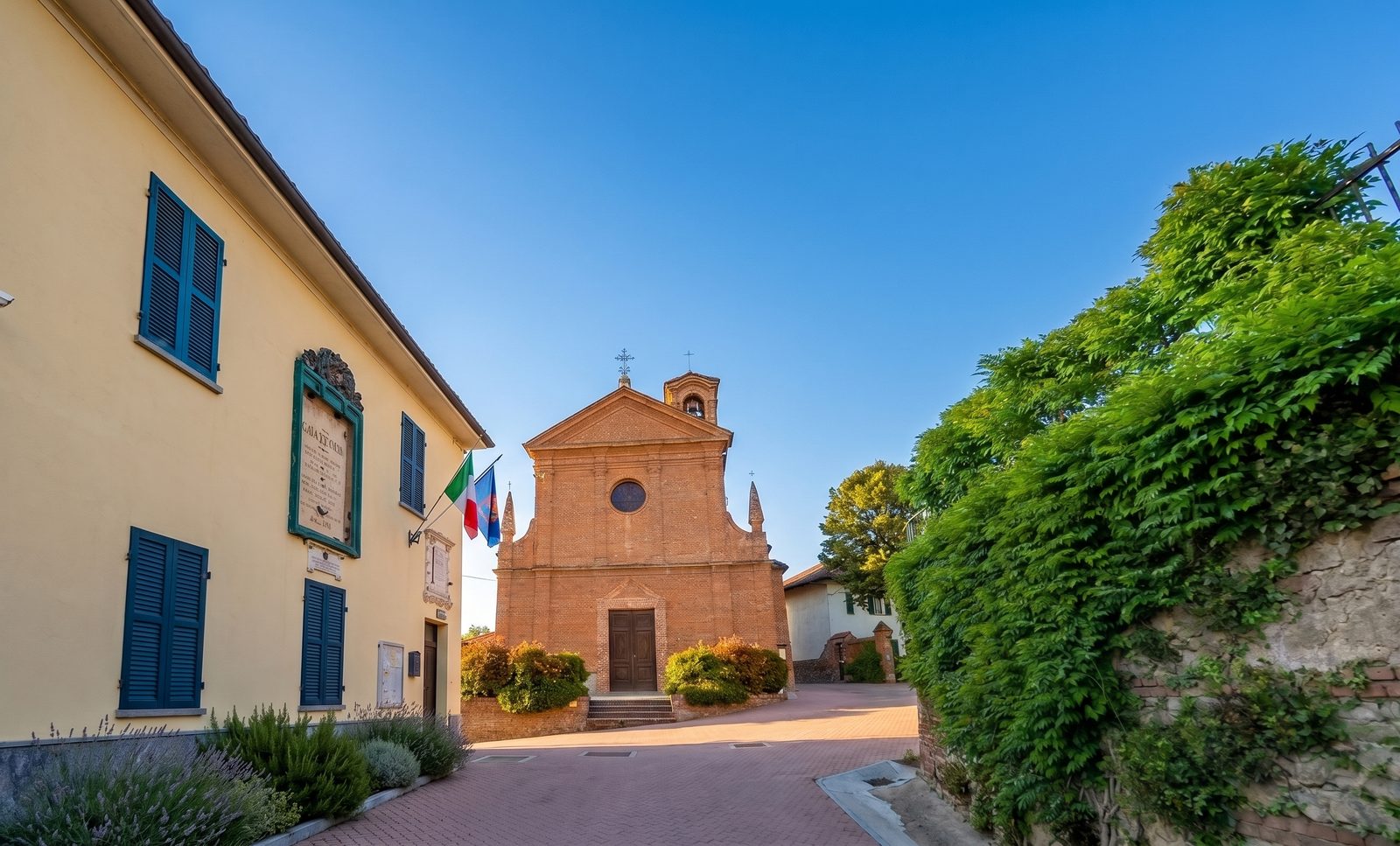 Cortandone, in the Monferrato hills near Bric del Vento