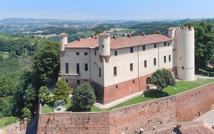 Cortanze, in the Monferrato hills near Bric del Vento