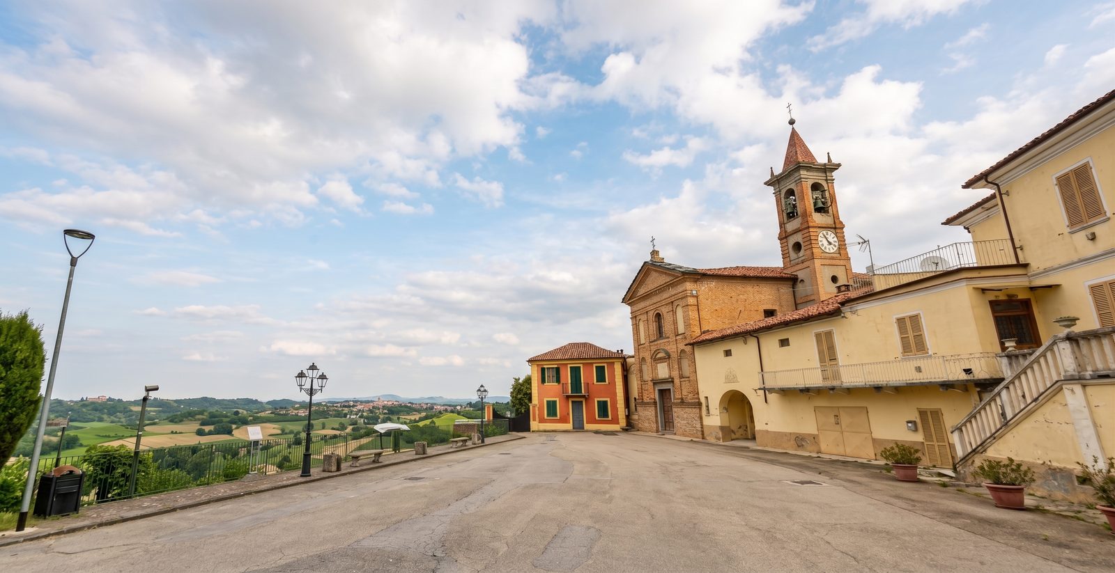 Cossombrato, in the Monferrato hills near Bric del Vento