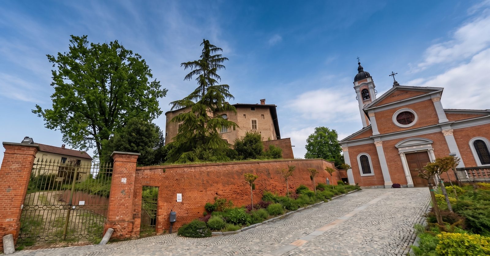 Roatto, in the Monferrato hills near Bric del Vento